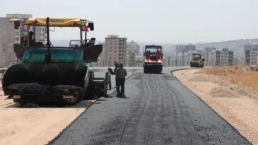 Şanlıurfa’da yol iyileştirme çalışması yapılıyor