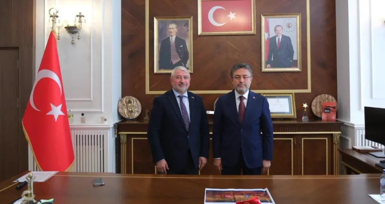 Çorum’da başkana bakan ziyareti! “Desteği sürdüreceğiz…”
