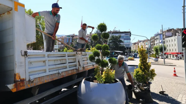 Tokat Cumhuriyet Meydanı’na estetik dokunuş
