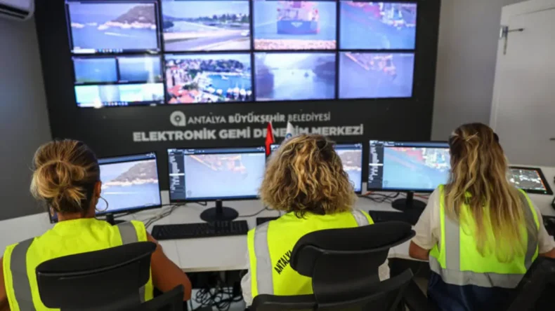 Antalya’da deniz kirliliğinin önüne geçiliyor