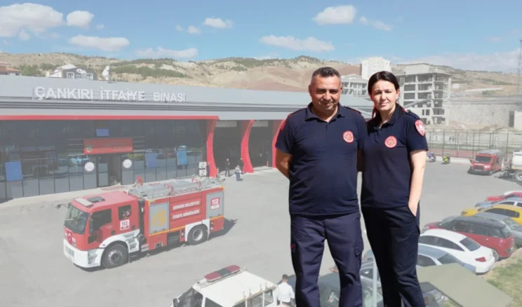 Çankırı’da karı-koca can kurtarmak için omuz omuza mesaide