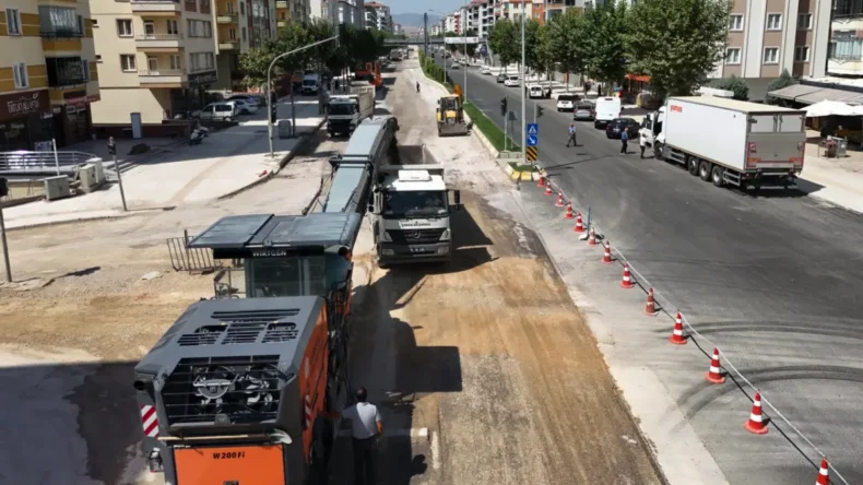 Çorum’da ulaşımı rahatlatacak çalışmalar sürüyor