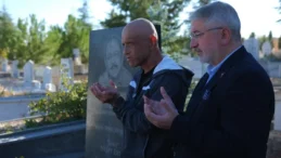 Çorum’dan Neşet Ertaş’a kabri başında anlamlı ziyaret