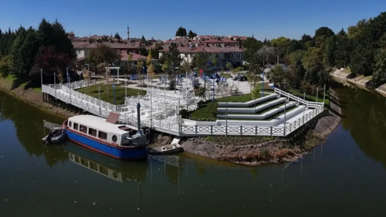 Eskişehir’e yeni yaşam alanı! İskele 26 hizmete açıldı…