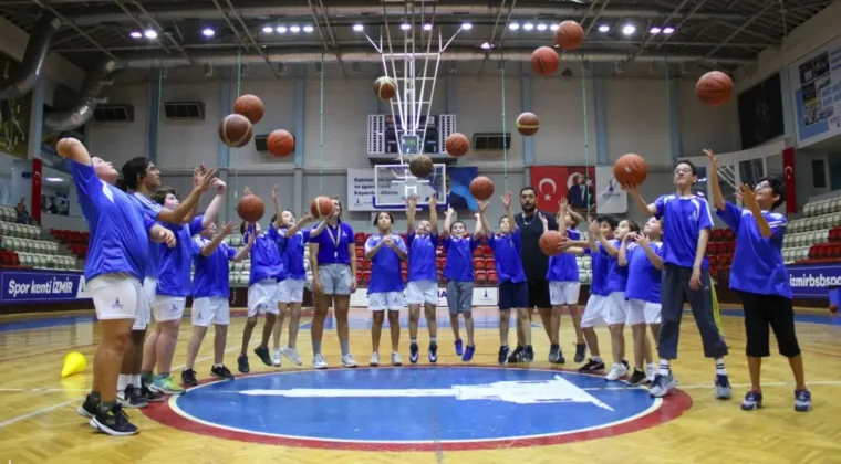 İzmir Büyükşehir’in ücretsiz kış spor okulları başlıyor