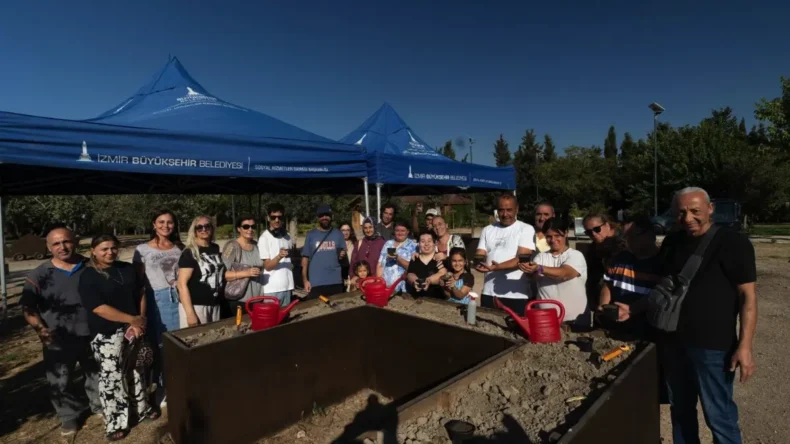 İzmir’de çocuklara ‘Tohumdan Sofraya’ etkinliği düzenlendi