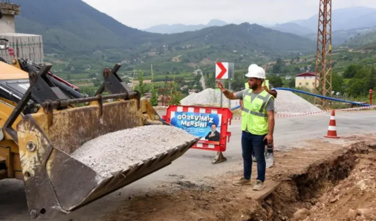 Mersin’de altyapı yatırımları devam ediyor