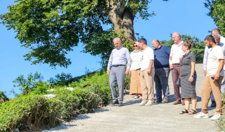 Rize’de Başkan Metin çalışmaları yerinde inceledi