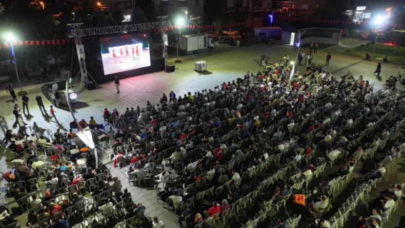 Milli maçın heyecanı Sincan’da yaşandı