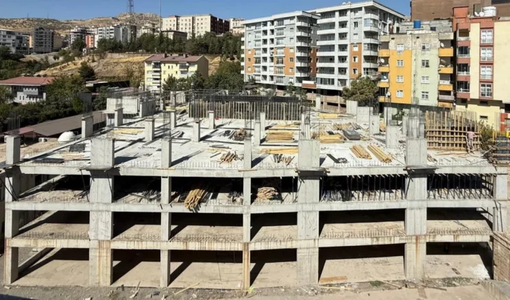 Şırnak’ın ilk katlı otoparkında çalışmalarda sona gelindi