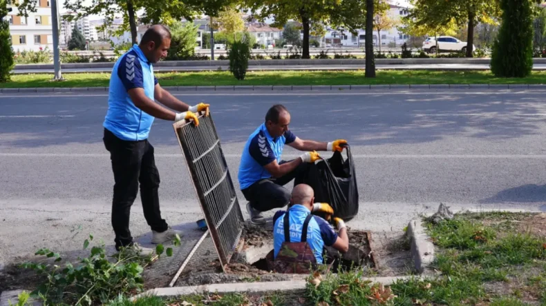 Elazığ Belediyesi’nden olası su baskınlarına karşı tedbir