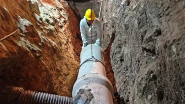 Eskişehir’de gece mesaisi! Yağmur suyu altyapısı güçlendirildi…