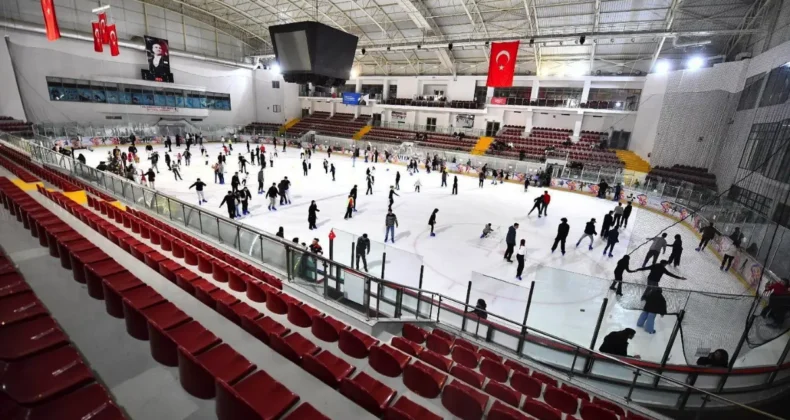 İzmir’in buz pisti yeni döneme hazır hale getirildi