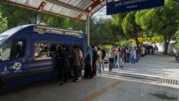 İzmir Büyükşehir’den üniversite öğrencilerine ücretsiz yemek