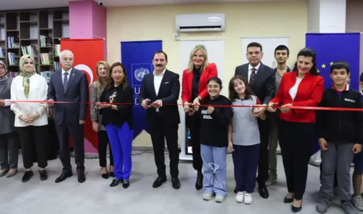 Mardin’de Dijital Gençlik Merkezi hizmete açıldı