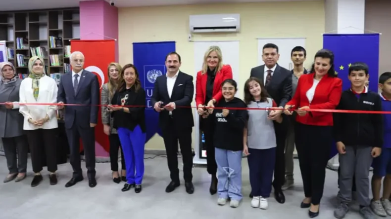 Mardin’de Dijital Gençlik Merkezi hizmete açıldı