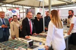 Uşak Kitap Fuarı 75 bin kitapseveri ağırladı