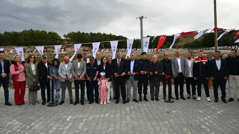 Yalova’da Sokak Hayvanları Doğal Yaşam Merkezi’ne anlamlı açılış