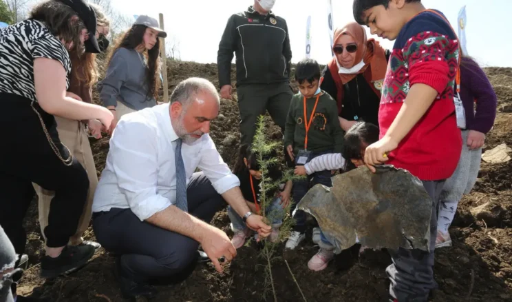 Canik Belediyesi’nden Milli Ağaçlandırma Günü’ne destek