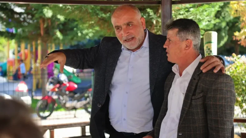 Canik’te vatandaşın talep ve önerisi dinleniyor