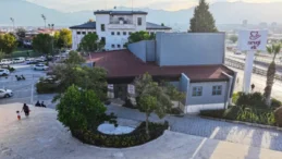 Denizli’de yenilenen metruk bina Sevgi Evi’ne dönüştürüldü