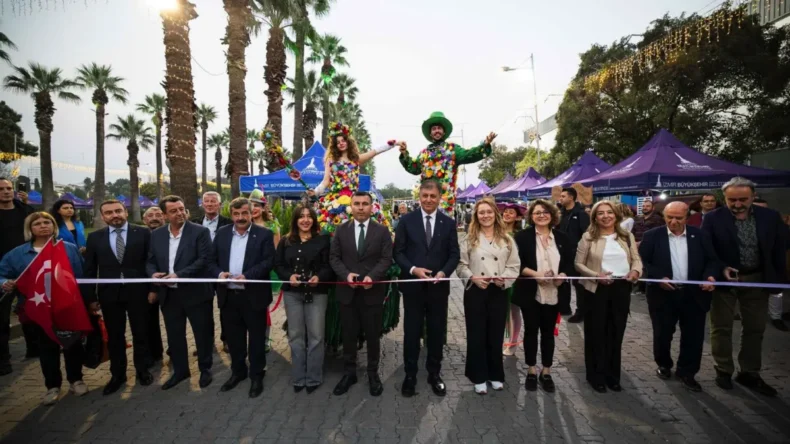 İzmir’de Balkon ve Bahçe Bitkileri Festivali düzenleniyor
