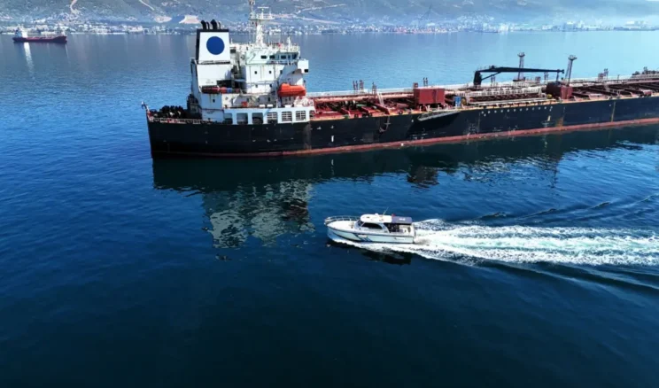 Kocaeli’de 7 bin 90 metreküp atık denizden ayrıştırıldı