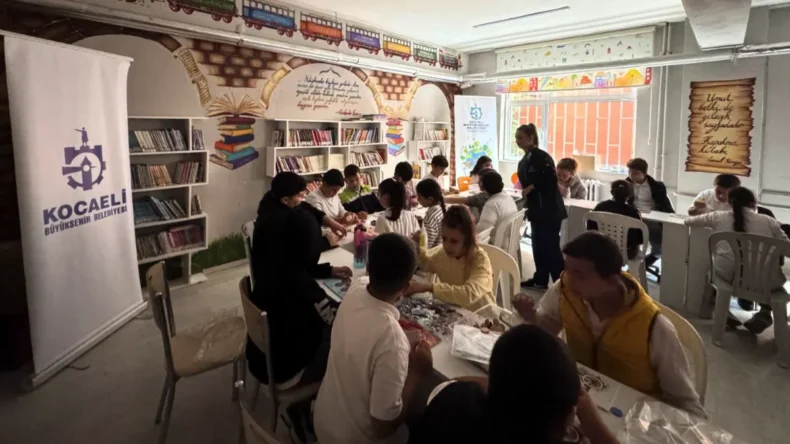 Kocaeli’de atıklar sanata dönüştü