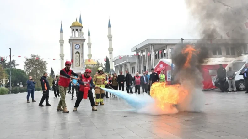 Manisa’da 6,8 büyüklüğünde deprem tatbikatı