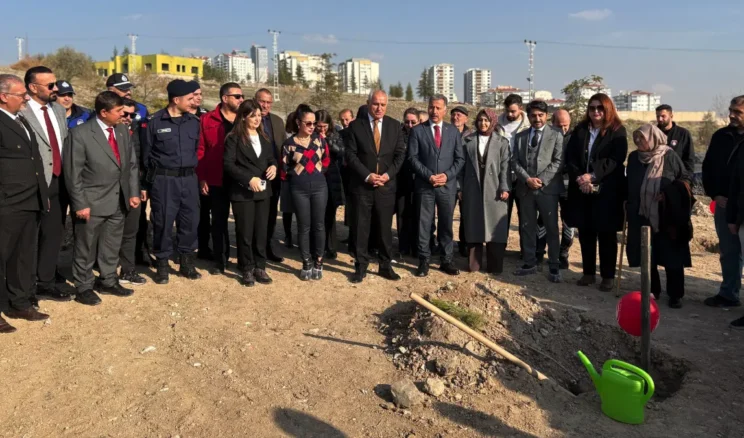 Sincan’da kadına yönelik şiddetle mücadele etkinliği düzenlendi