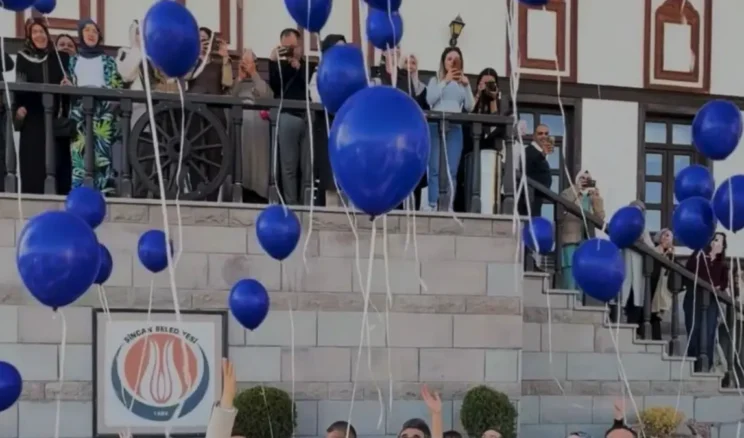 Sincan’da mavi balonlar gökyüzüne bırakıldı