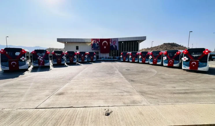 Şırnak’ta 12 halk otobüsü hizmete alındı