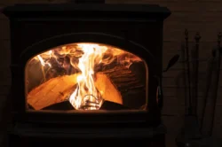 Sivas Belediyesi’nden yakacak yardımı