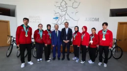 Sakaryalı sporcular Çin’de dünya şampiyonu oldu