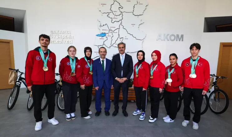 Sakaryalı sporcular Çin’de dünya şampiyonu oldu