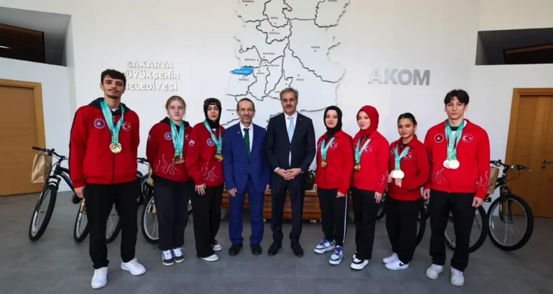 Sakaryalı sporcular Çin’de dünya şampiyonu oldu