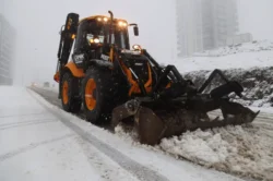 Canik Belediyesi’nden karla etkin mücadele