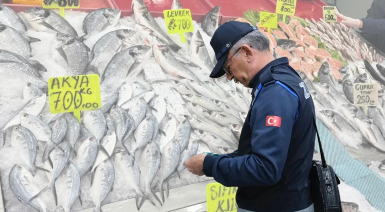 Çorum’da balık tezgahları tek tek denetleniyor
