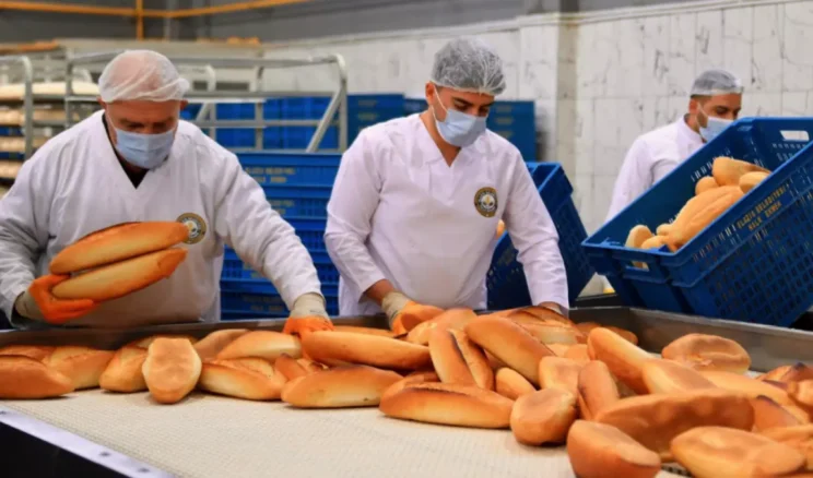 Elazığ’da halk ekmek 53 noktada satışa sunuluyor