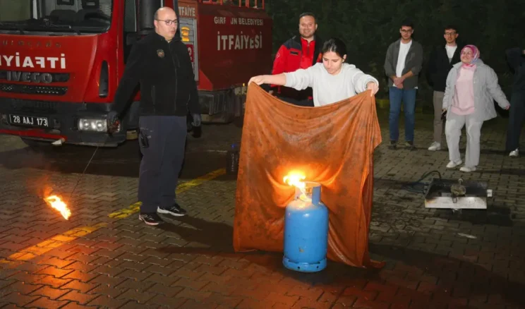 Giresun’da öğrencilere yangın güvenliği eğitimi verildi