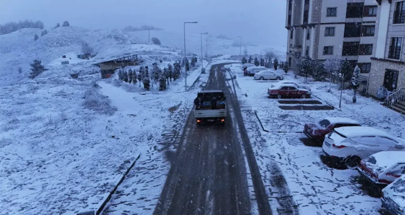 Karabük’te karla mücadele çalışmaları sürüyor