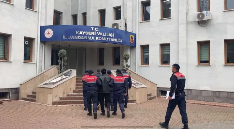 Kayseri’de DEAŞ operasyonu! 2 gözaltı…