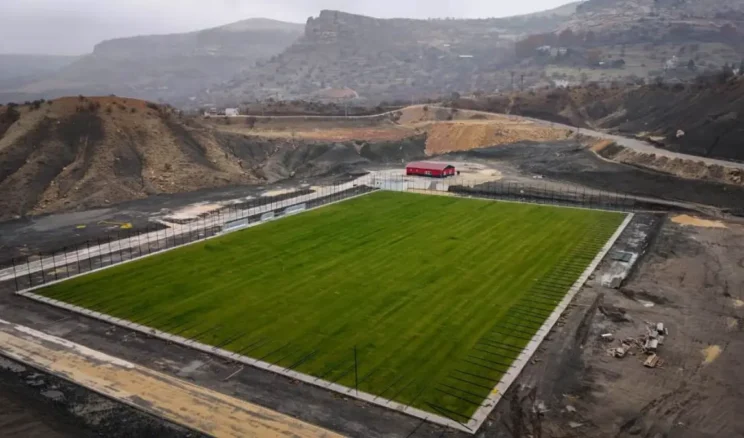 Mardin’e UEFA standartlarında yeni futbol sahası