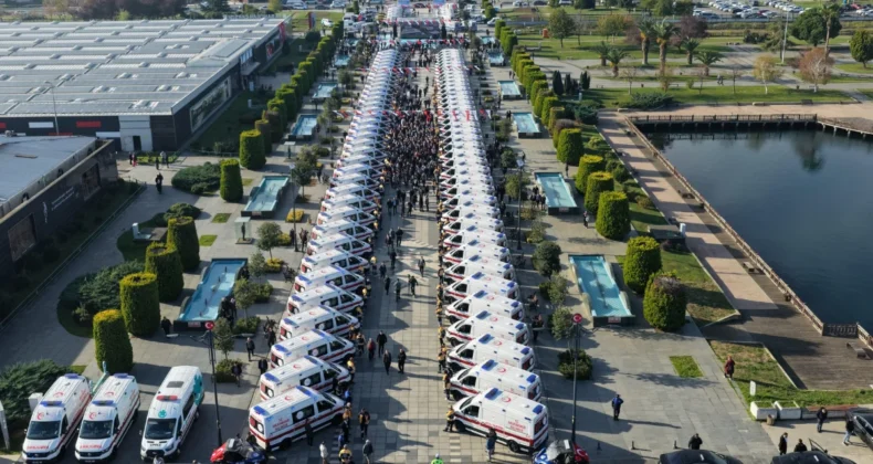 Samsun’da 100 ambulans hizmete alındı