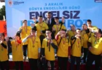 Samsun’da engelli bireylere özel dragon bot yarışları düzenlendi