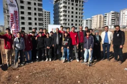 Şanlıurfa’da ‘Yeşeren Okullar Projesi’ ile fidanlar toprakla buluşuyor