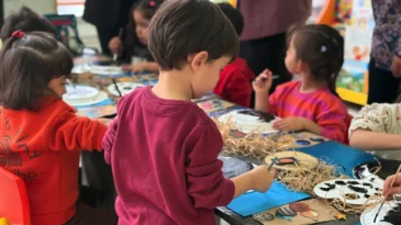 Sincan’ın belediye kreşlerinde öğrenciler uzayla tanışıyor