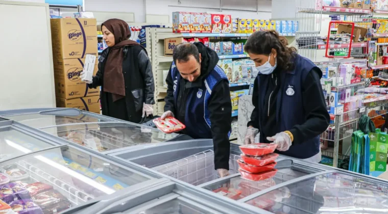 Van’da fırın ve marketlerde denetim sıklaştırıldı