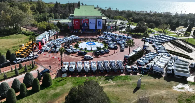Antalya Büyükşehir araç filosunu güçlendirdi: 847 milyon TL