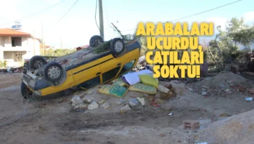 Antalya’da hortum bazı ev ve seralara zarar verdi